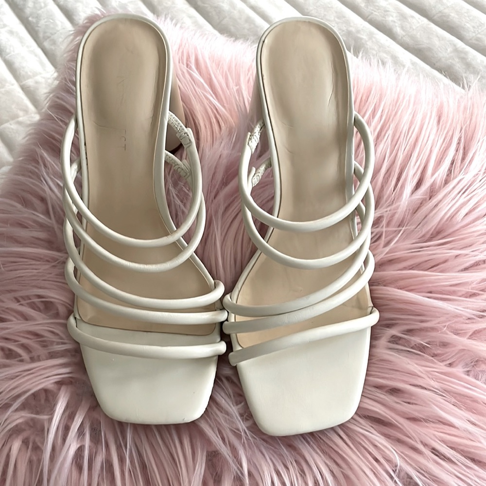 Nine West Block Heel White Sandals with Square Toe Size 7.5